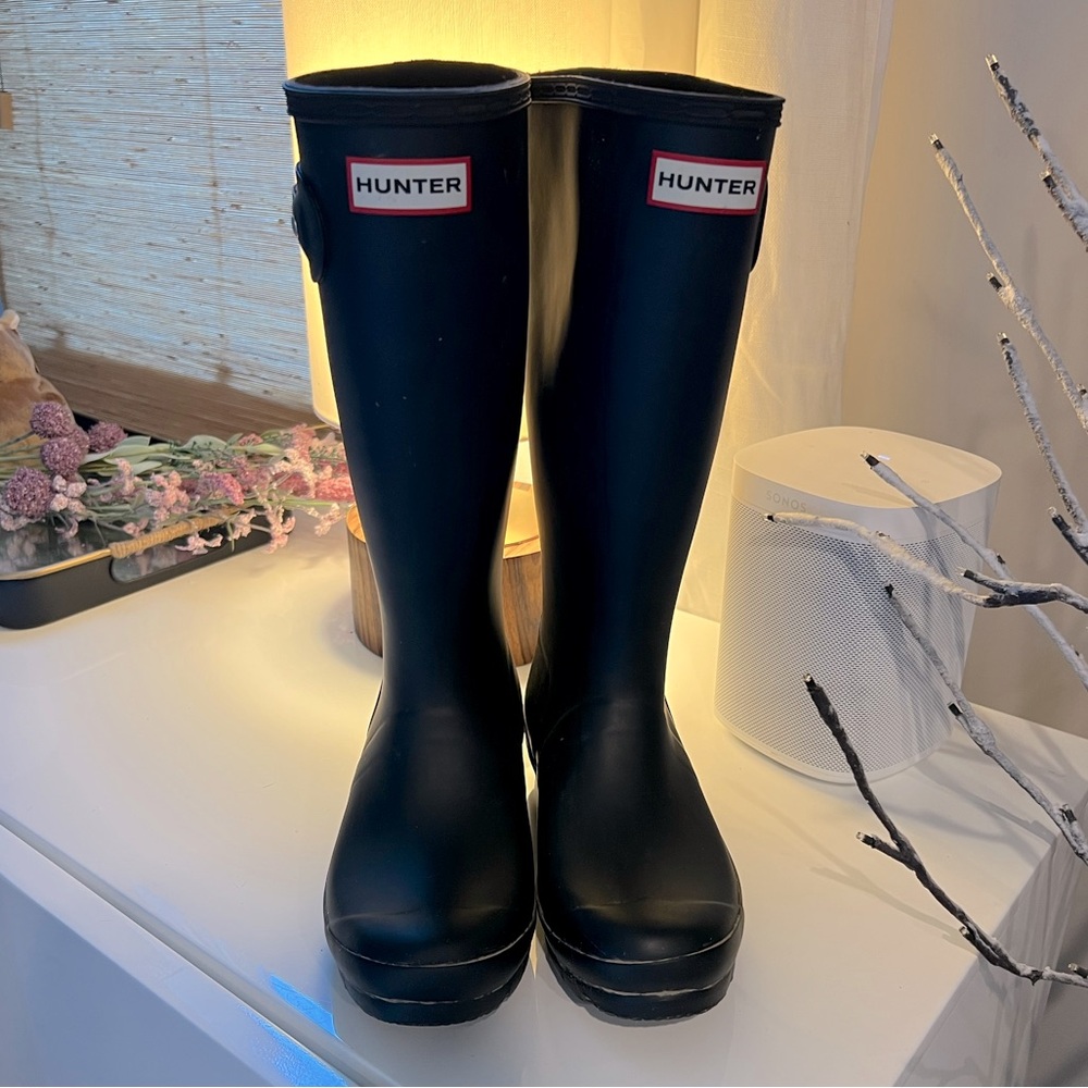 Girls Hunter Black Rain Boots - size 4